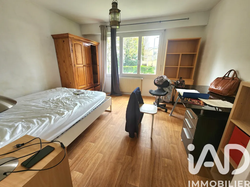Chambres - Appartement avec Vue Dégagée à Rennes