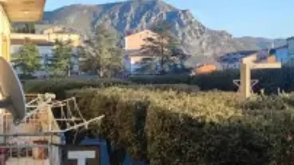 Balcon - Ground Floor Apartment with Car Space in Caggiano
