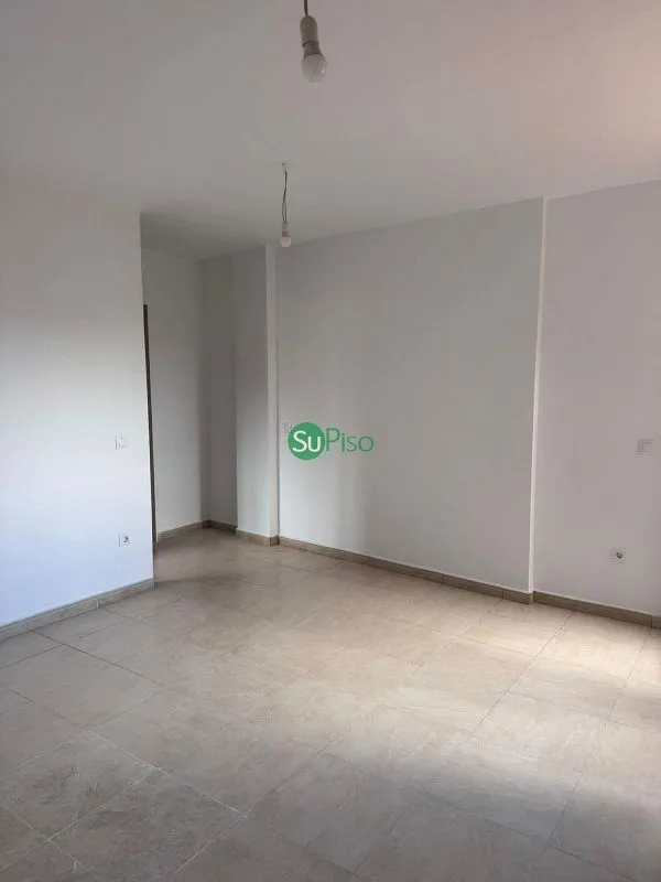 Pièces - Spacious Flat with Terrace in Magán