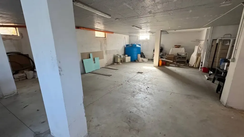 garage