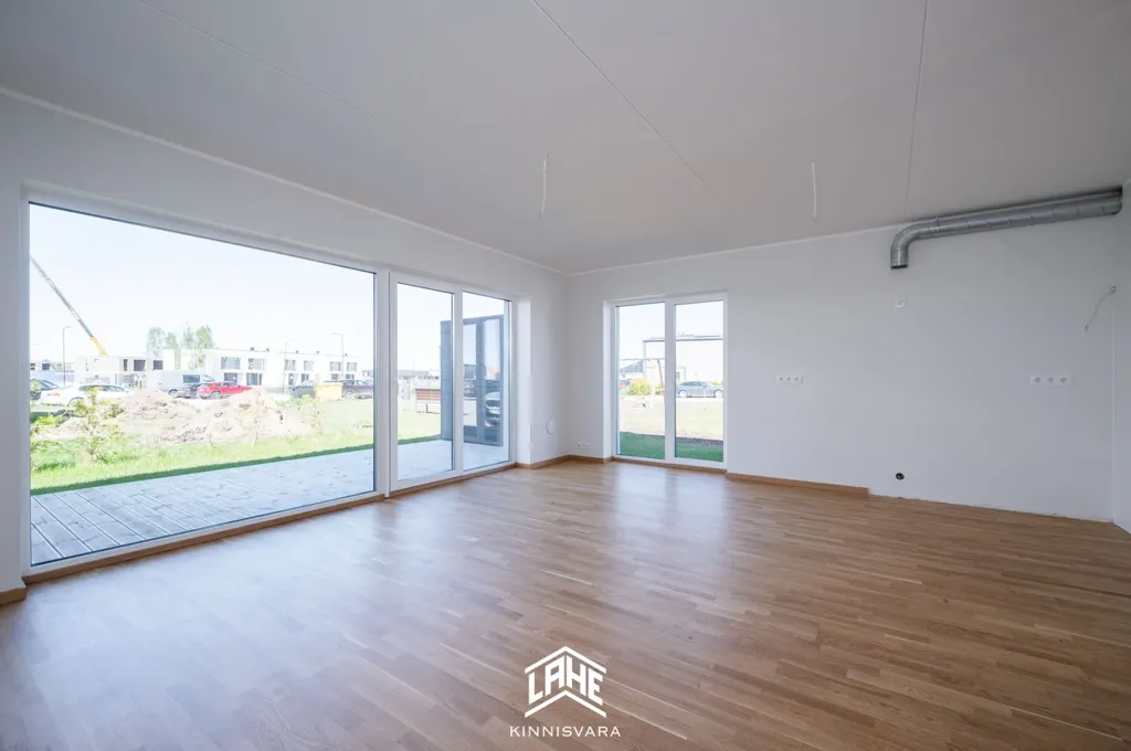 Soggiorno - Modern Flat with Terrace in Kõrveküla, Tartu