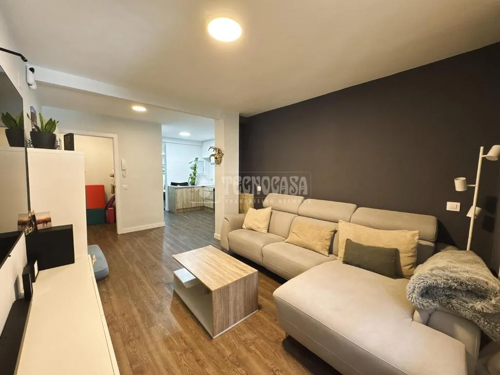Elutuba - Modernised Flat with Balcony in Madrid Centre