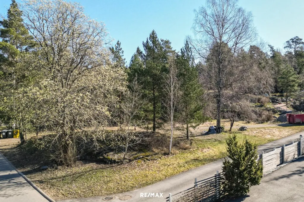 Extérieur - Plot for Sale with Sea View in Laajasalo