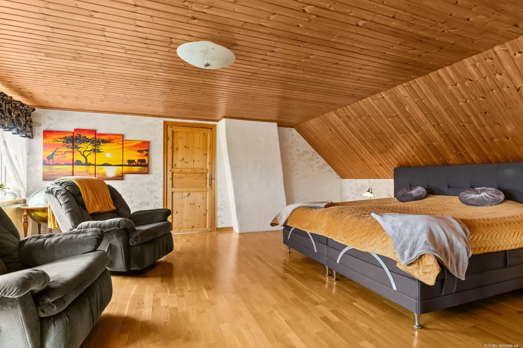 Chambres - Two-Storey Villa with Workshop in Alesta, Sjöbo