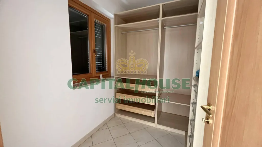 Pièces - Two-Level Apartment with Balcony in Monteforte Irpino