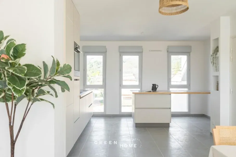Köök - 5-Piece Apartment with Terrace in Aubagne