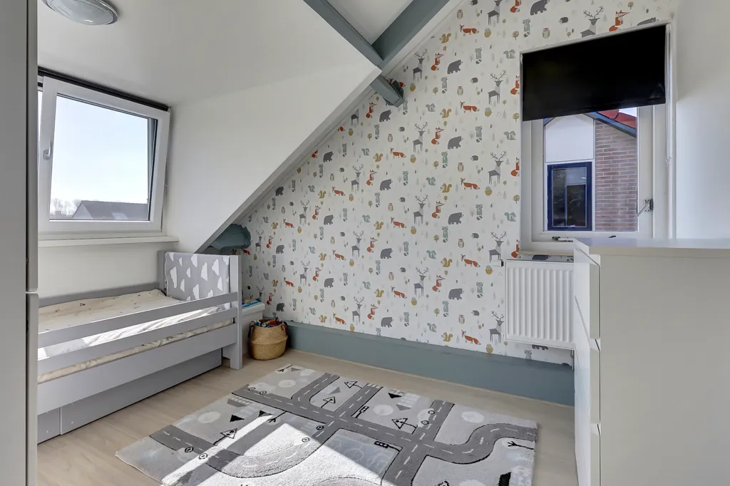 Magamistoad - Detached House with Garden in De Landmaten