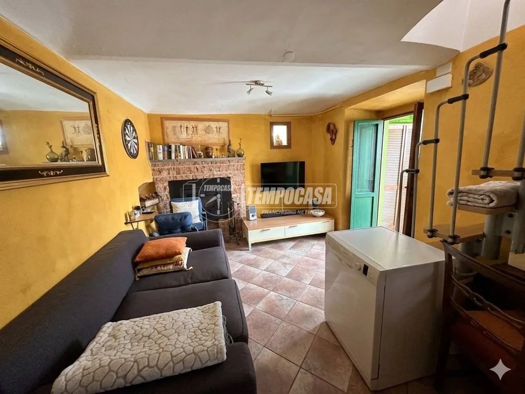 Séjour - Rustic Terraced House with Balcony in Almese