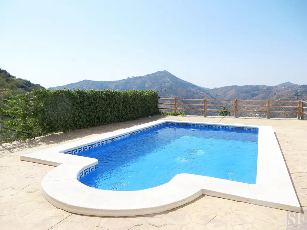 Piscine - Villa with Pool in Sayalonga
