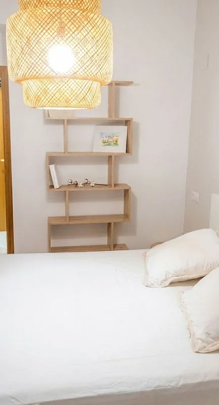 Magamistoad - Furnished Studio with Garage in Patraix