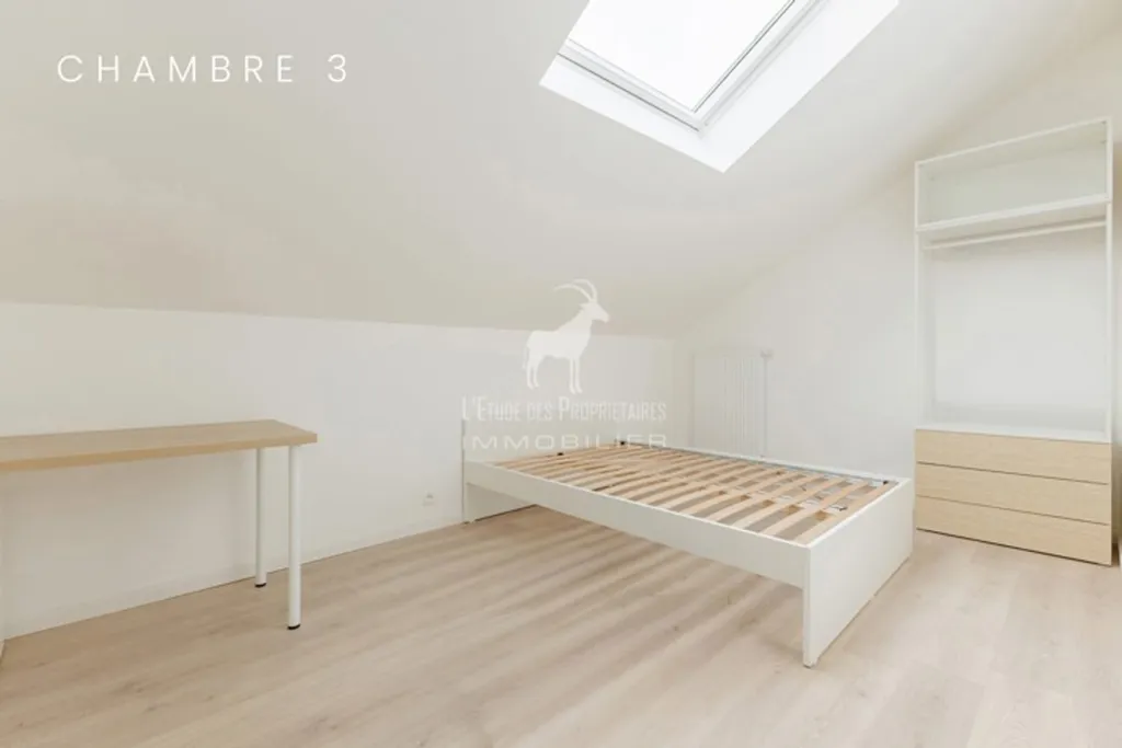 Chambres - Maison Meublée avec Terrasse et Jardin à Marcinelle