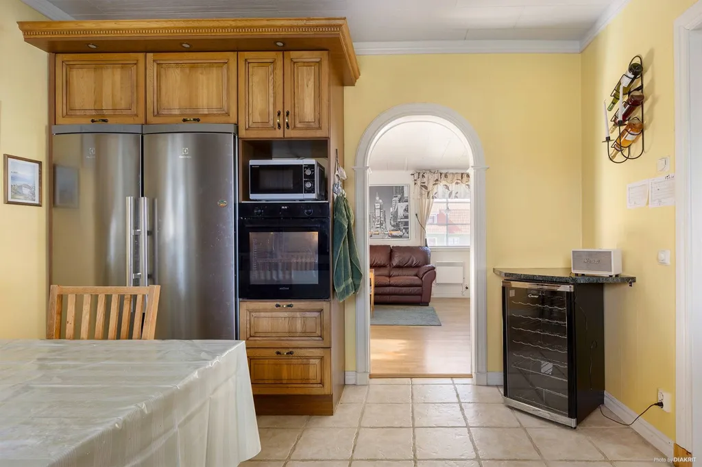 Cuisine - Characterful Villa with Separate Apartment in Klintehamn