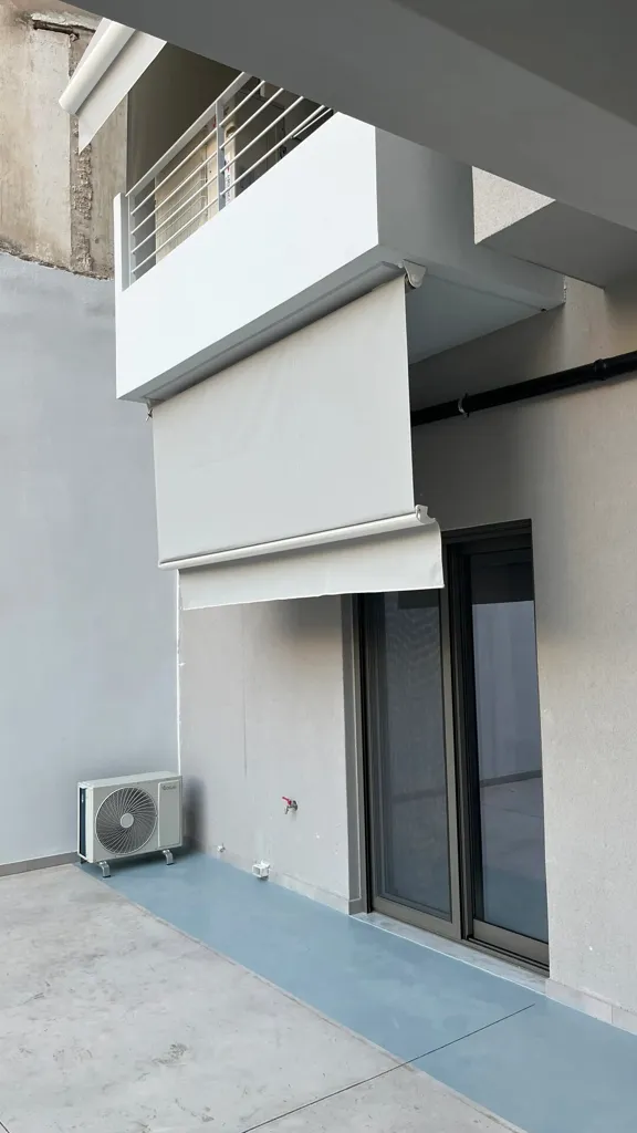 Terrass - Flat with Storage in Attica