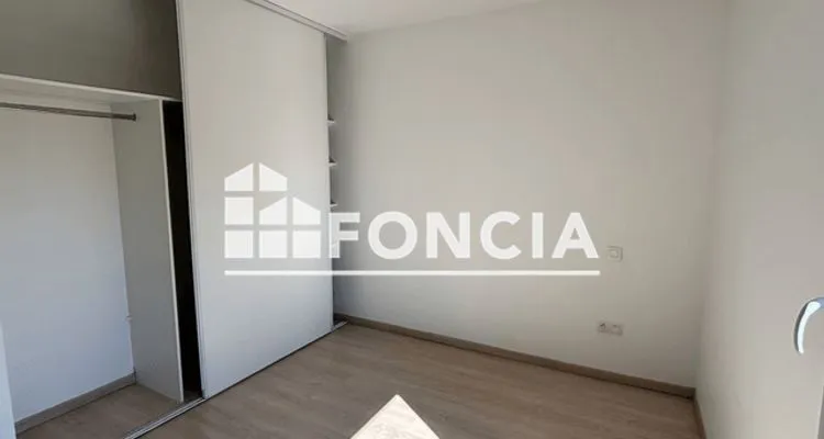 Magamistoad - 2-Bedroom Apartment with Balcony in Rouffiac-Tolosan