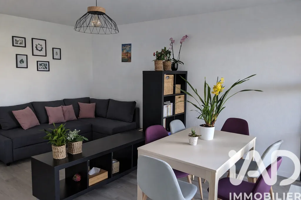 Elutuba - Modern Apartment with Large Balcony in Tours