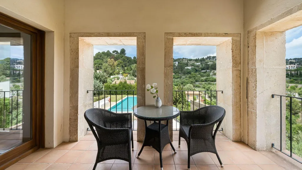 Terrazza - Classical Villa with Pool in Puigpunyent