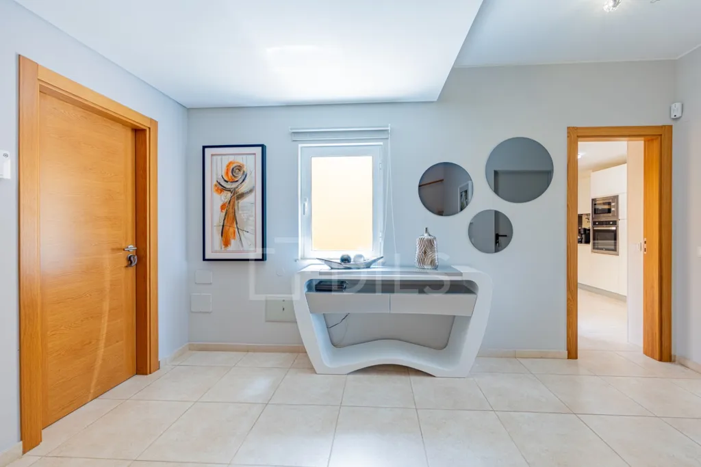 Entrée - Modern Villa with Private Terrace in Vilamoura
