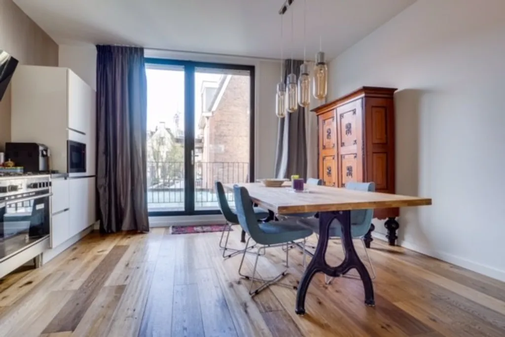 Salle à manger - Historic Upper Flat with Terrace in Utrecht Centre