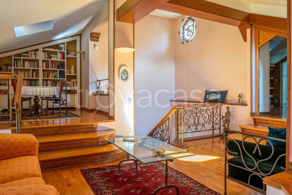 Séjour - Prestigious Apartment with Panoramic View in Turin