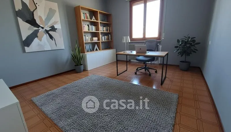 Bureau - Attico with Panoramic View in Voghera