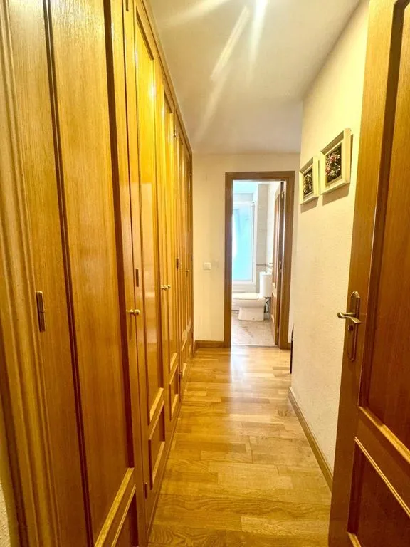 Esik - Luxury Flat with Sea View in Parque Litoral, Málaga