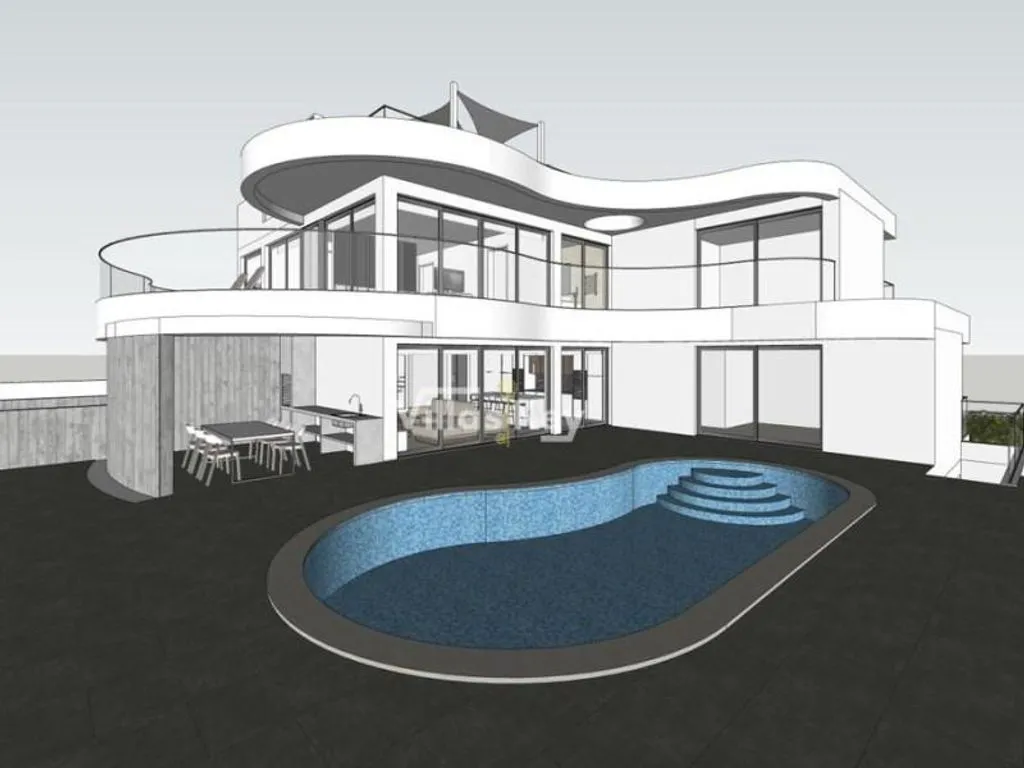 Luxury Villa with Pool View in Lagos