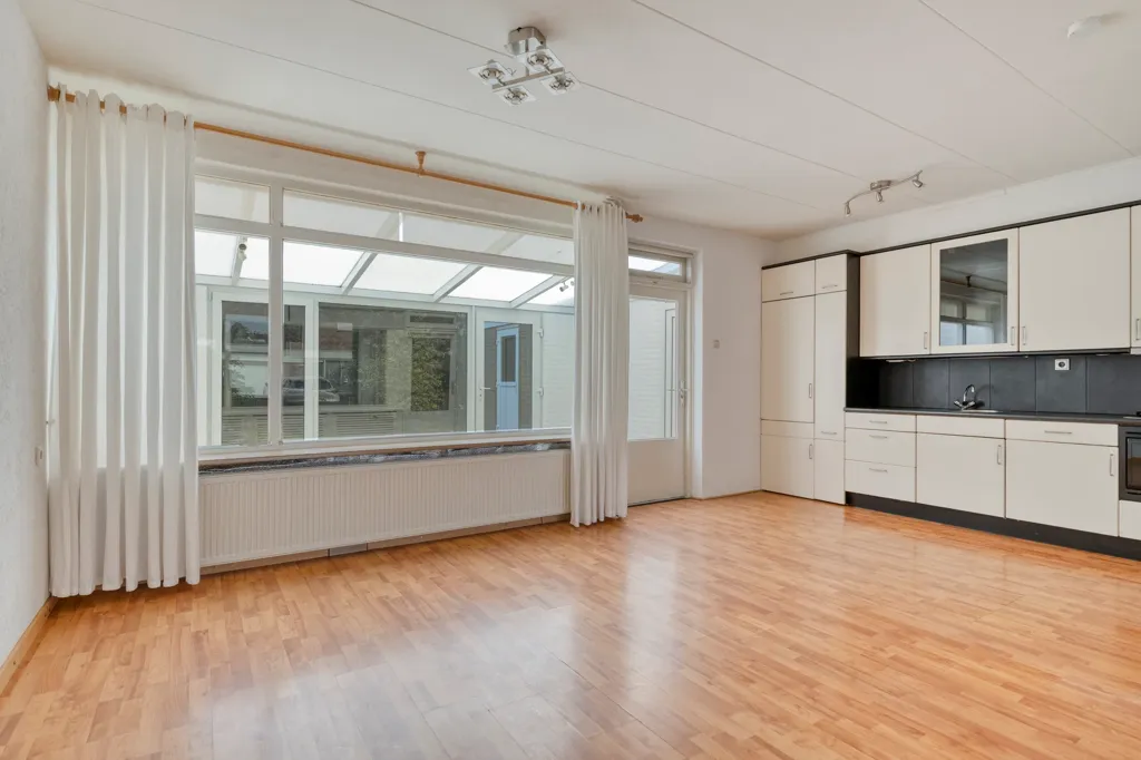 Köök - Semi-Detached House with Serre in Baarlo