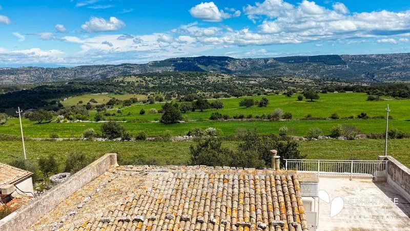Extérieur - Noble Villa with Panoramic Terrace in Palazzolo Acreide