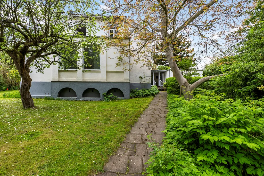 Aed - Historic Villa with Character in Jægersborg