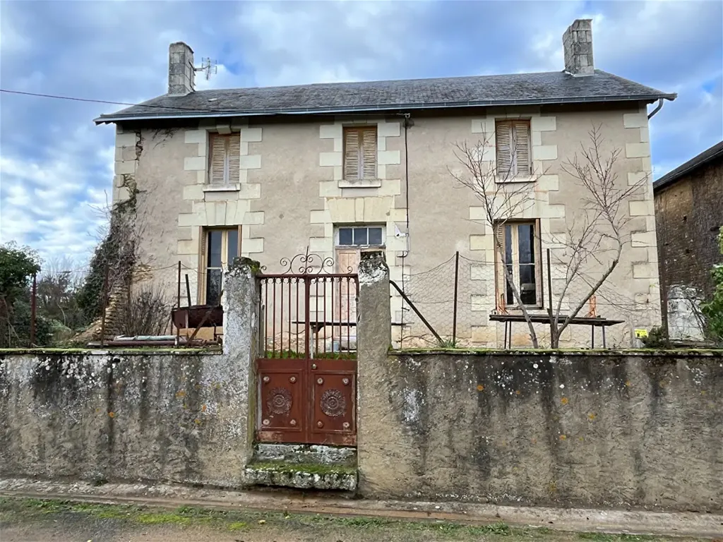 2-room house in Moncontour