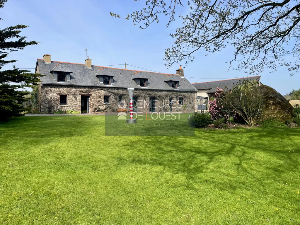 Esterno - Character House with Indoor Pool in Saint-Gonlay