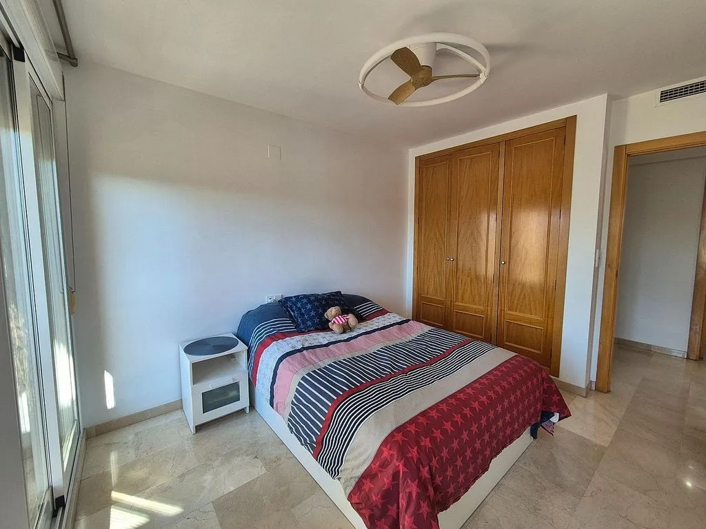 Dormitorios - Ático duplex con terraza en Carrer de l'Estatut Valencià