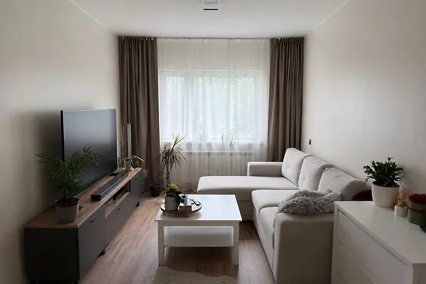 Elutuba - Apartment with Canal View in Tartu