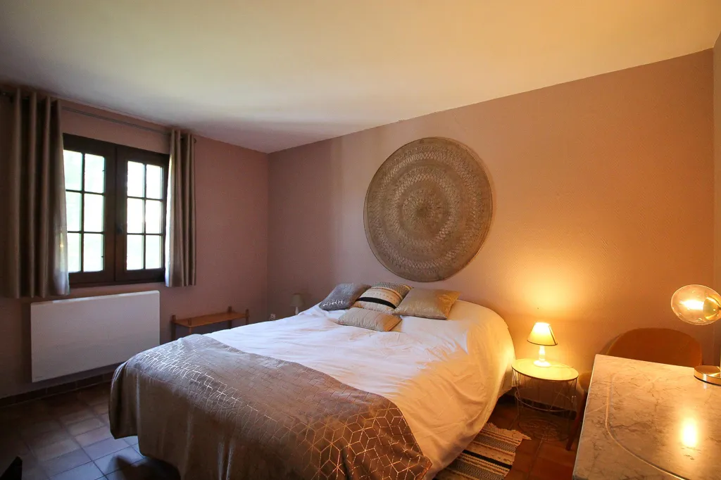 Chambres - Villa de Plain-pied avec Vue Montagne à Montbrun-les-Bains