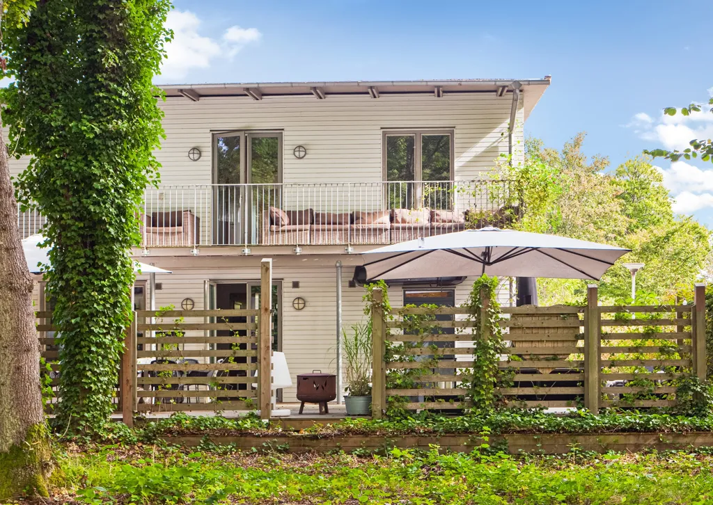 Exterior - Gable House with Garden in Ljunghusen