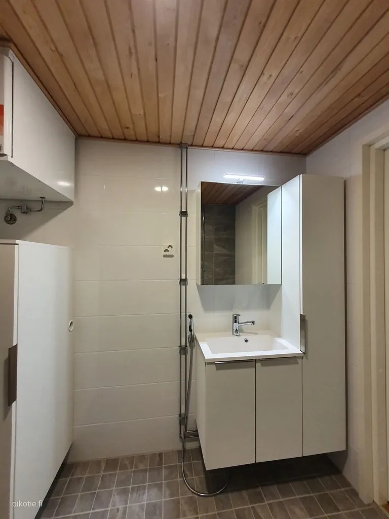Bagni - Modern Studio with Balcony in Hyrylä