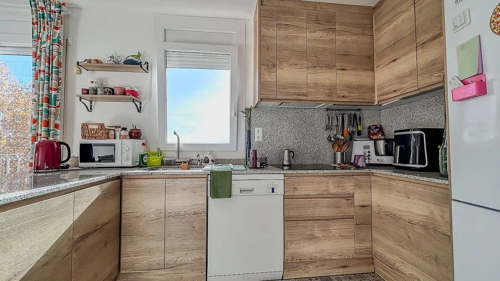 Cuisine - Apartment with Pool in Montbrió del Camp