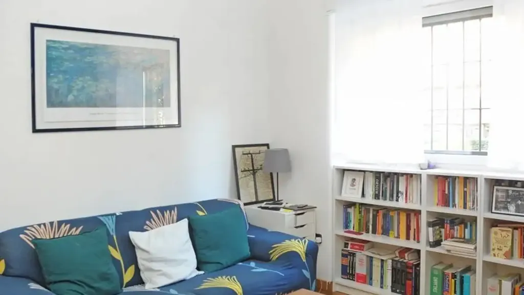 Elutuba - 2-Bedroom Apartment with Metro Access in Milan