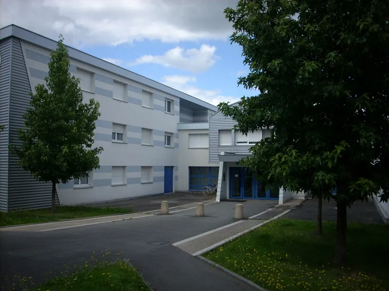 Esterno - Studio Apartment with Parking in Rennes