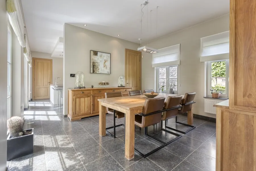Salle à manger - Open Bebouwing à Beringen, Non dans Zone Inondable