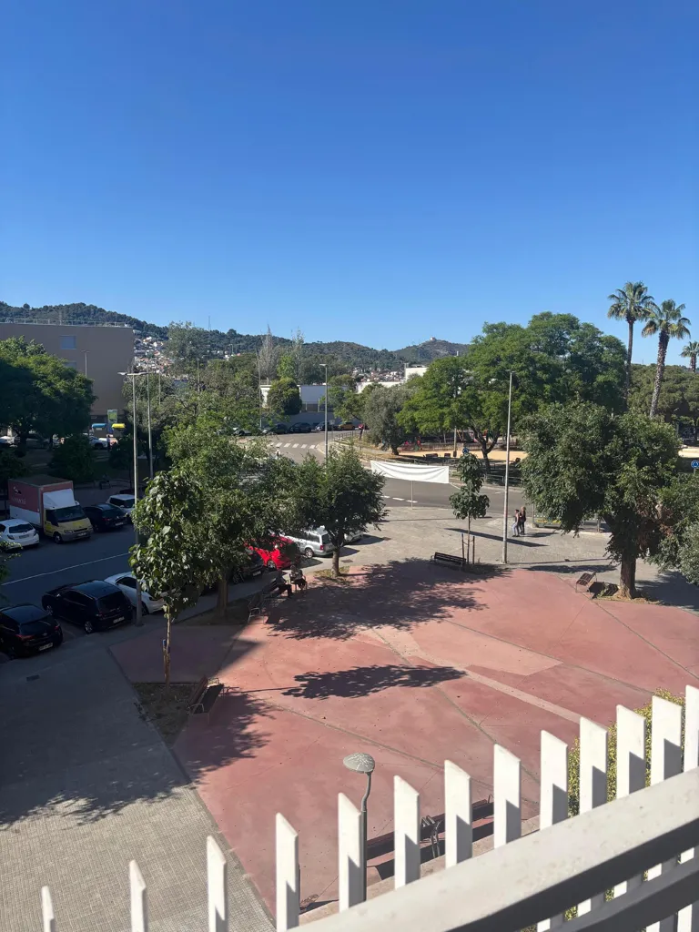 Balcon - Reformed Apartment with Balcony in Gavà Centre