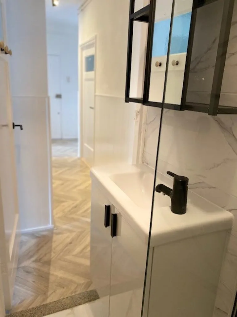 Vannitoad - Furnished Apartment with Balcony in Rotterdam Centre