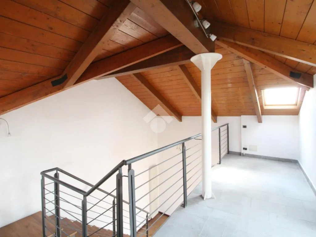 Rooms - Restored 4-Room Apartment in Pianezza