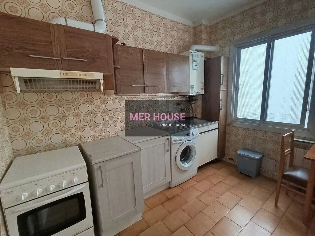 Cuisine - Apartment with Lift in West District
