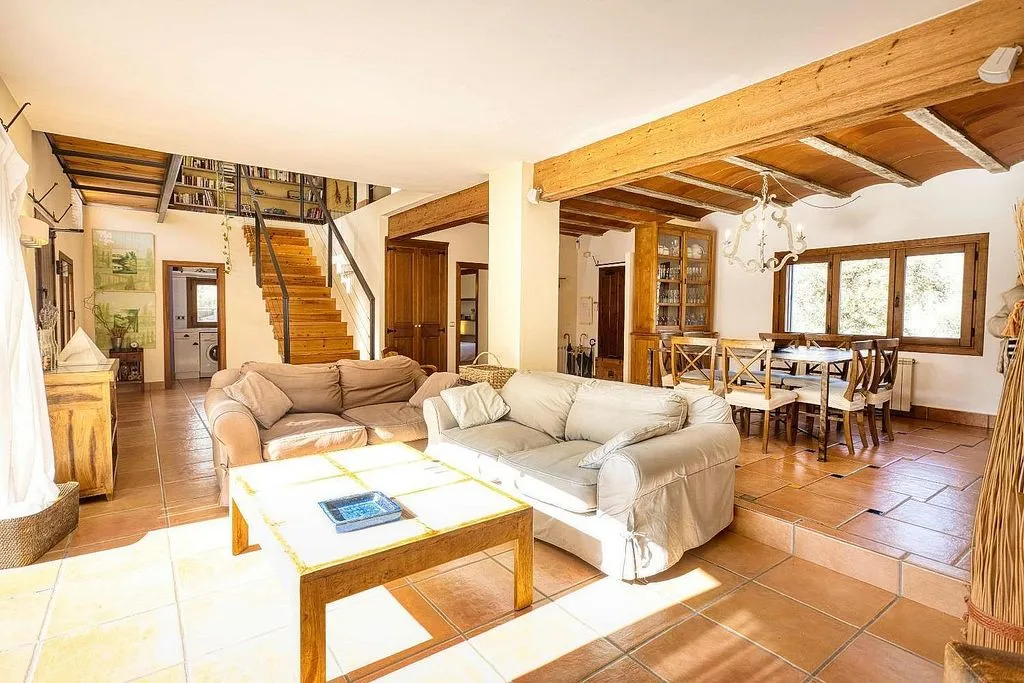 Elutuba - Restored Chalet with Olive Grove in Castalla