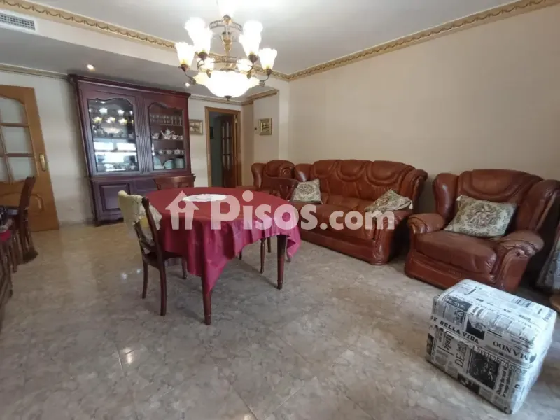 Söögituba - Ground Floor Flat with Balcony in San Marcelino
