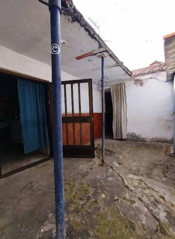 Jardin - Chalet to Renovate in Camarena