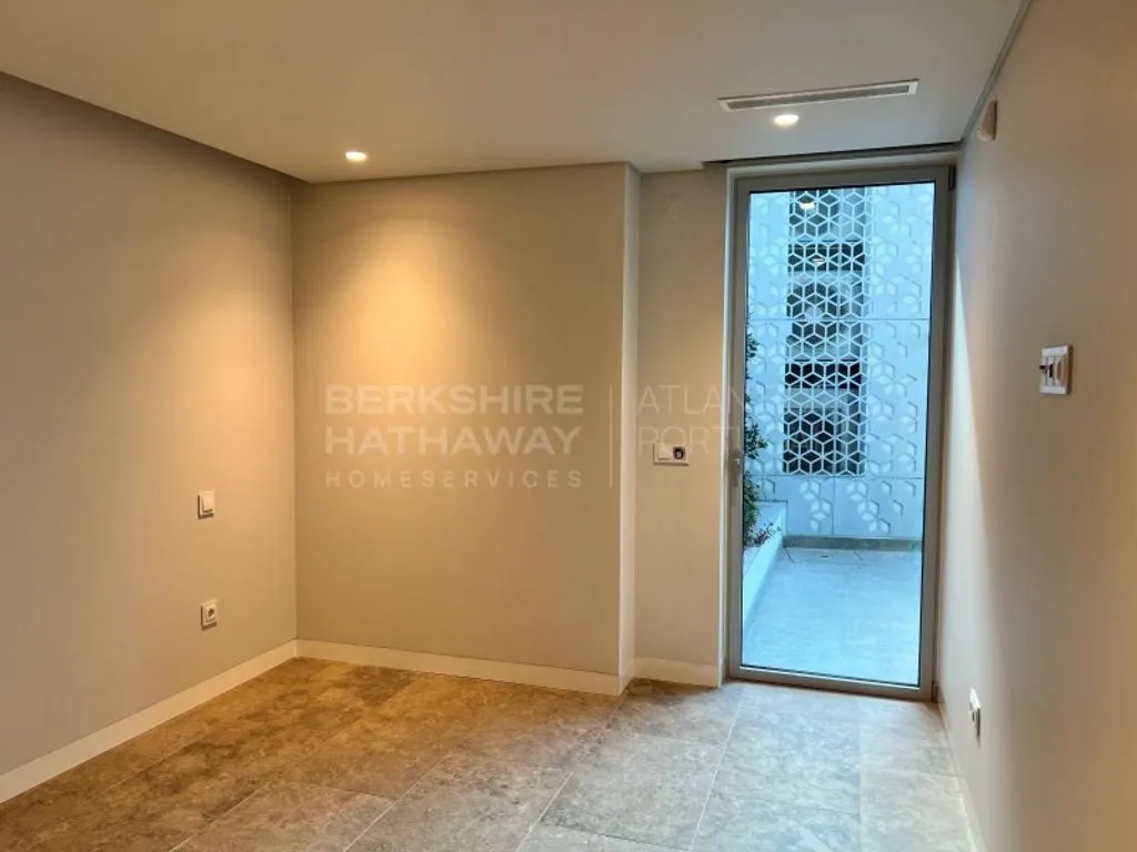 Hallway - Luxury Duplex with Pool in Cascais