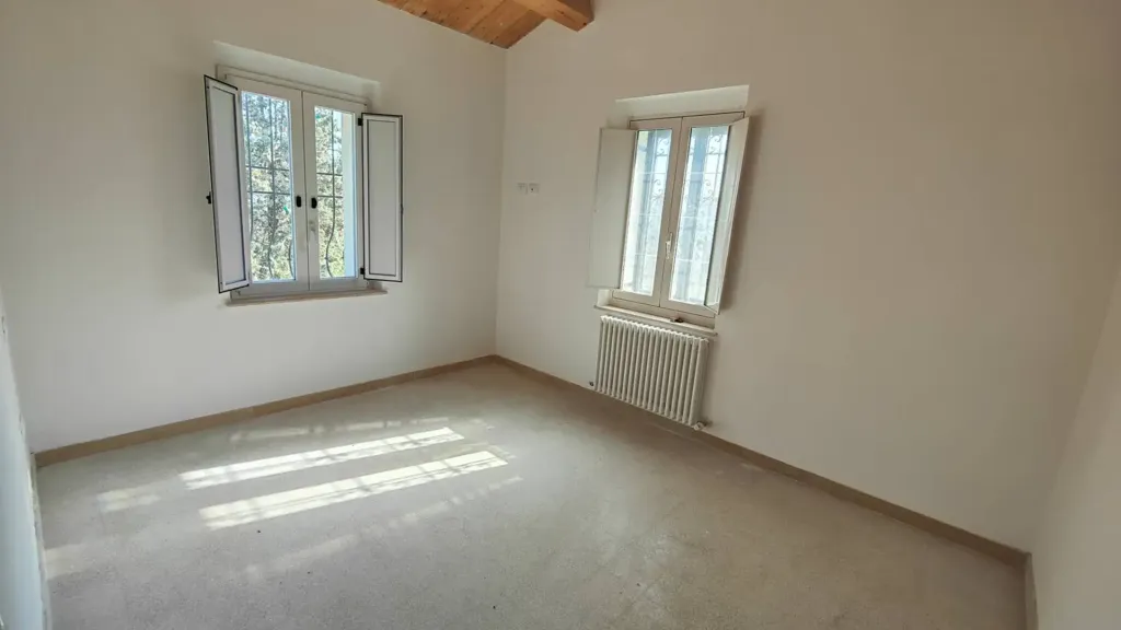 Pièces - Rustic House with Garden in Castignano