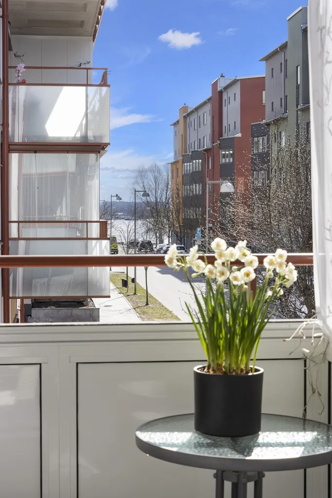 Balcone - 2nd Floor Flat with Mälaren View in Lillåudden